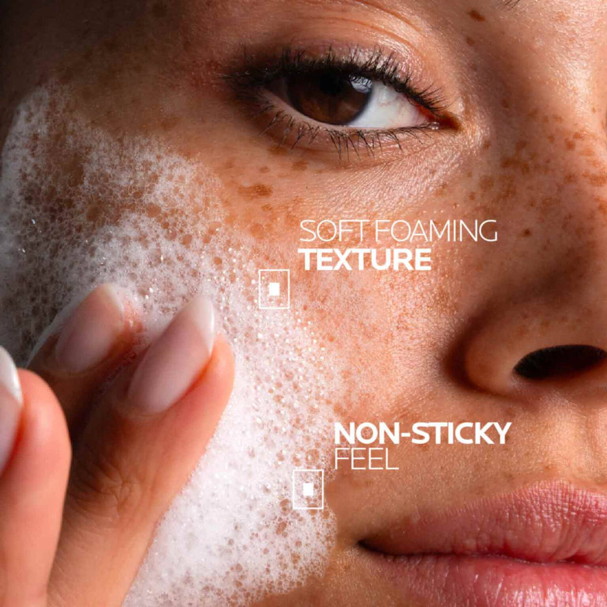 effaclar-supramolecular-oil-and-pores-jelly-cleanser-b5 Supramolecular-Cleanser_D2C-ATF-Texture_1500x1500.jpg